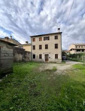 Facciata - Rustico, casale in Vendita in Via Treviset 121 a Farra di Soligo
