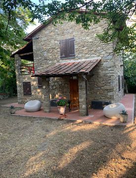 Foto 1 di 83 - Villa in Affitto in Strada comunale di Poggio di Loro 61 a Loro Ciuffenna