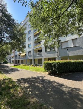 Vista - Appartamento in Vendita in Via Carlo Perini a Milano