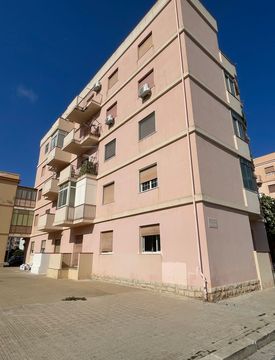 Vista - Quadrilocale in Vendita in Via Ignazio Poma 66 a Erice