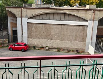 Foto 1 di 8 - Quadrilocale in Affitto in Via Cornelio Labeone a Roma