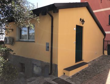 Foto 1 di 8 - Casa indipendente in Vendita a Pompeiana