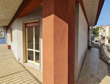 Foto 1 di 22 - Casa bifamiliare, trifamiliare in Vendita in Via Giosuè Carducci 179 a Ragusa