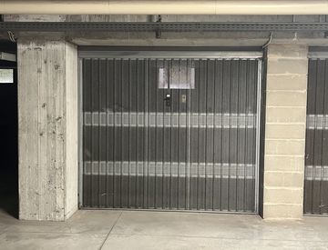 Foto 1 di 5 - Box/posto auto in Affitto in Via Pier Carlo Cadoppi 8 a Reggio Emilia