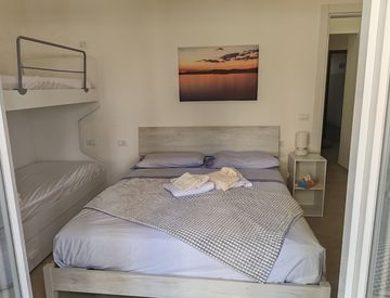 Foto 1 di 13 - Trilocale in Affitto in Via Francesco Bogliolo 8 a Alassio