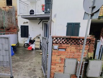 Foto 1 di 19 - Casa indipendente in Vendita in zona Stabbia a Cerreto Guidi