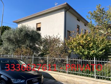 Foto 1 di 19 - Casa indipendente in Vendita in Via Don Giovanni Minzoni 11 a Castelbellino