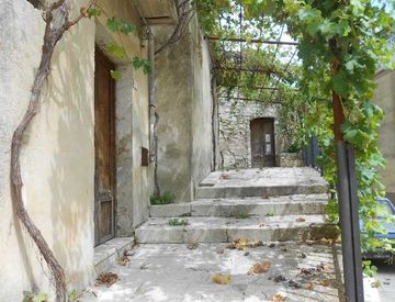 Foto 1 di 6 - Casa indipendente in Vendita in Via San Silvestro a Chiaramonte Gulfi