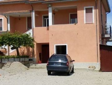 Foto 1 di 7 - Casa indipendente in Vendita in Contrada Colle Cerreto a Mosciano Sant'Angelo