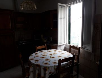 Foto 1 di 12 - Casa indipendente in Vendita in SP26 4 a Borgomaro