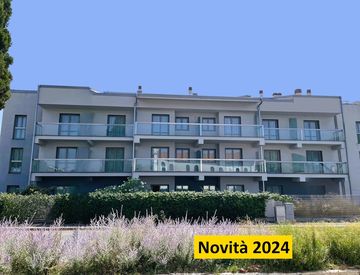 Foto 1 di 25 - Hotel in Vendita in Via della Costituzione 2 a Grosseto