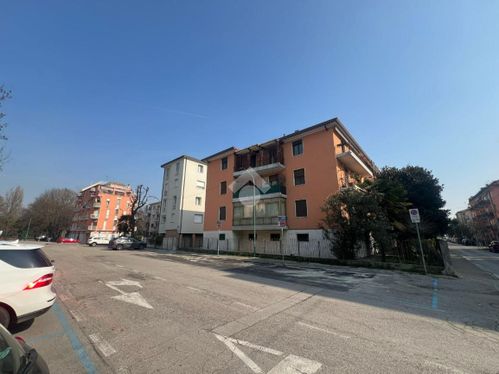 Negozio/Locale commerciale in Commerciale - Image 6