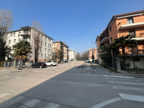 Negozio/Locale commerciale in Commerciale - Image 30