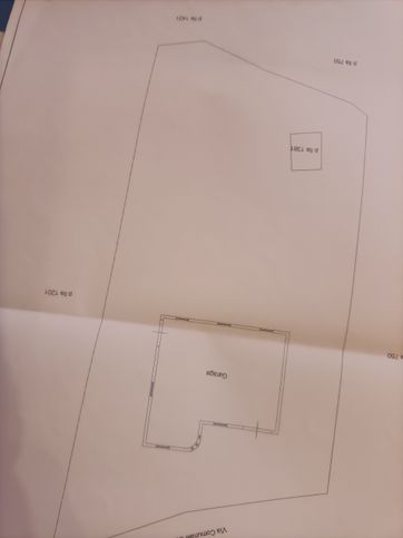 Box/posto auto in residenziale in Via Romana