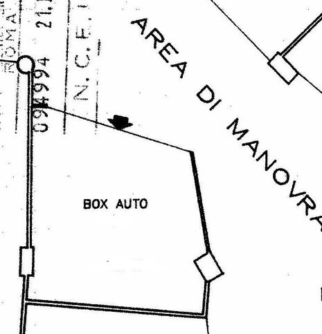 Garage/posto auto in residenziale in Via Matera