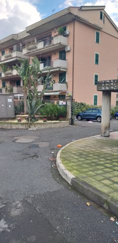 Garage/posto auto in residenziale in Via Giuseppe Leonardi 5