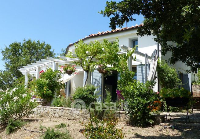 Villa in residenziale in Contrada Chiaretta