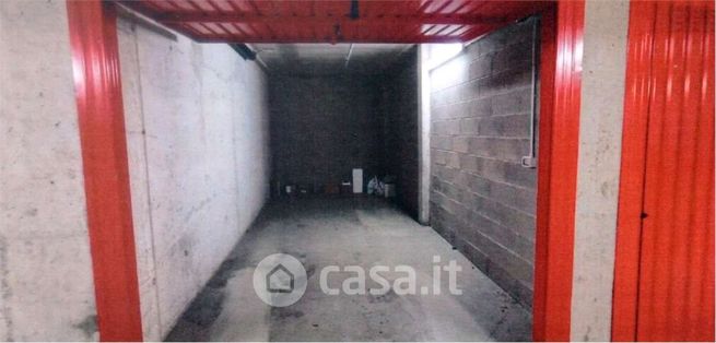 Garage/posto auto in residenziale in Via Carlo Imbonati 62 /2