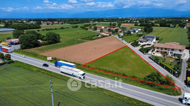 Terreno agricolo in commerciale in Via Loreggia di Salvarosa