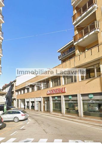 Appartamento in residenziale in Via Carlo Avegno 4