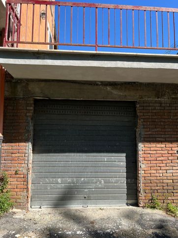 Garage/posto auto in residenziale in Via Canale