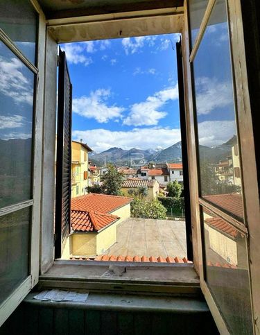 Appartamento in residenziale in Piazza Fratelli Cervi