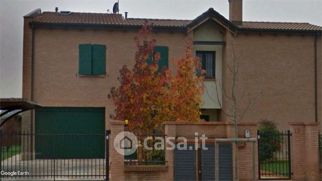 Villa in residenziale in Via Palazzazzo 19