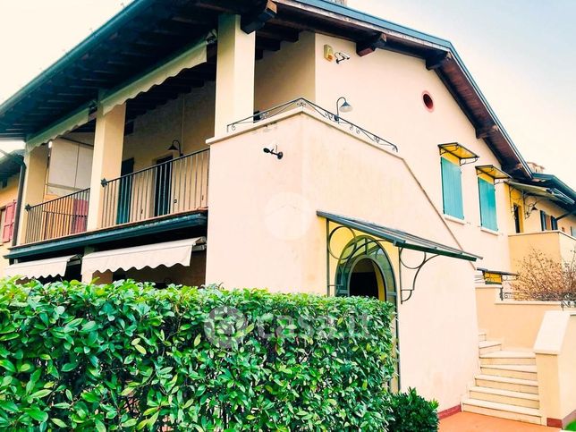 Appartamento in residenziale in Via Roma 84 l