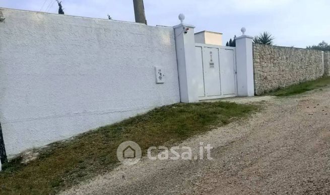 Villa in residenziale in Via Crispiano
