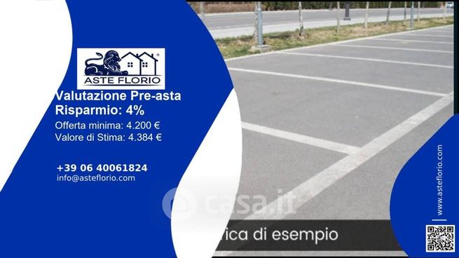 Box/posto auto in residenziale in Via Casette 26