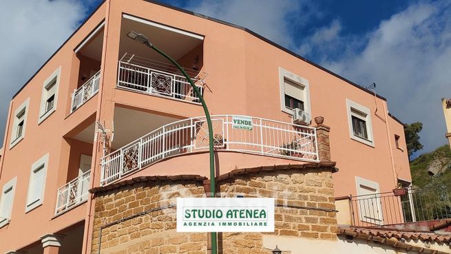 Appartamento in residenziale in Via Madonna delle Rocche