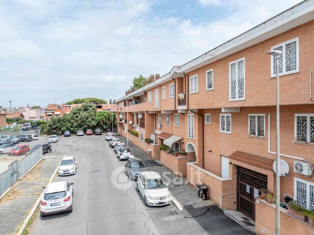 Appartamento in residenziale in Via Arturo Viligiardi 13