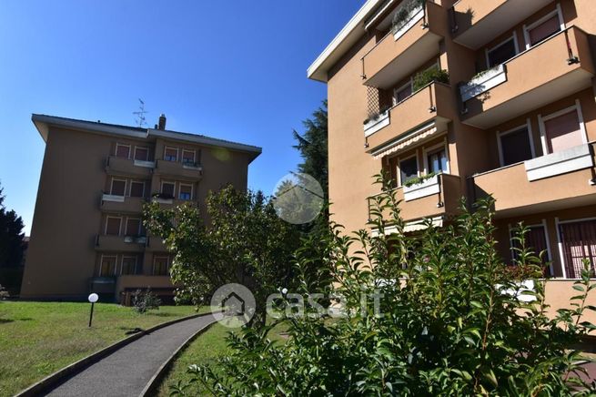 Appartamento in residenziale in Via Carlo Porta 1