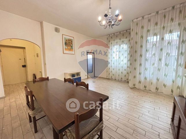 Appartamento in residenziale in Via della Stazione 24