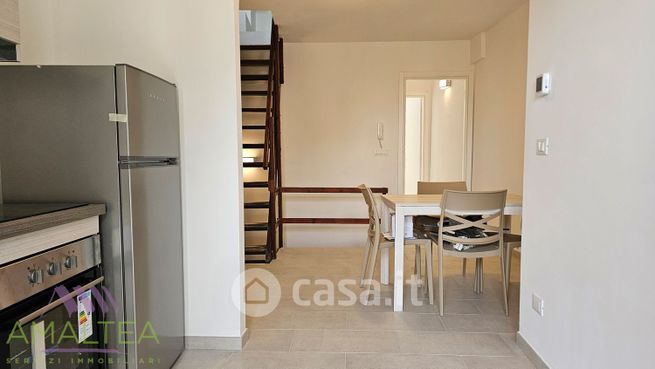 Appartamento in residenziale in Via Aurelia 402