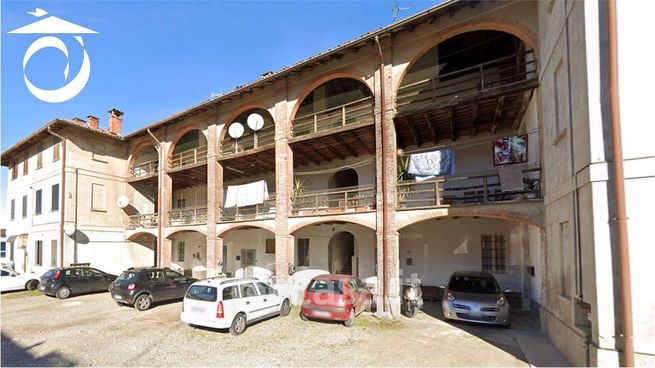 Appartamento in residenziale in Via Statuto 10