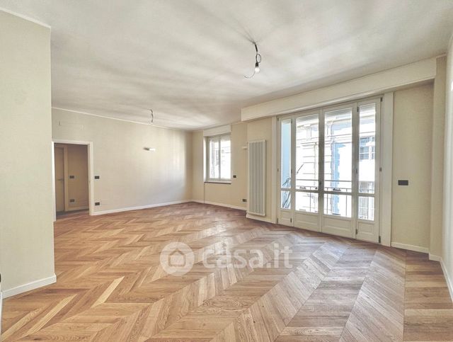 Ufficio in commerciale in Via dell'Arsenale 31