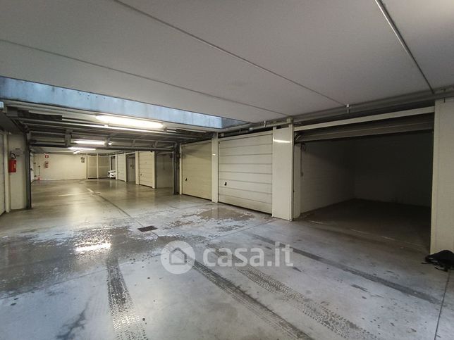 Garage/posto auto in residenziale in Via Gaspare Gozzi