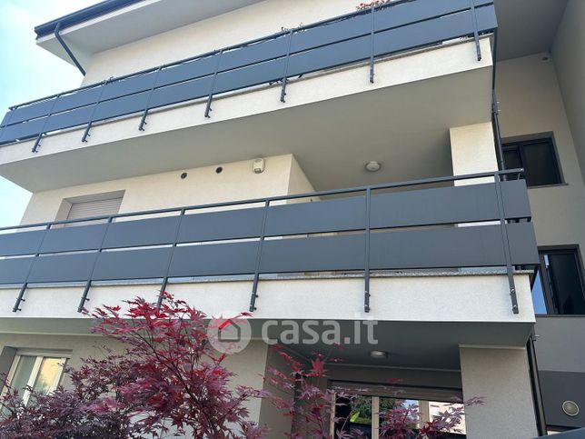 Appartamento in residenziale in Via Monte Sabotino 13