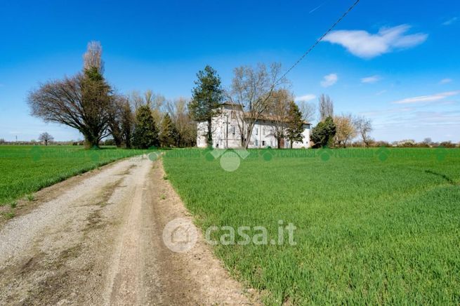 Rustico/casale in residenziale in Via Verganti 10