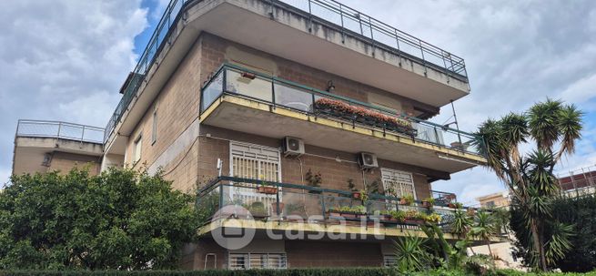Appartamento in residenziale in Viale Padre Pio da Pietralcina 5