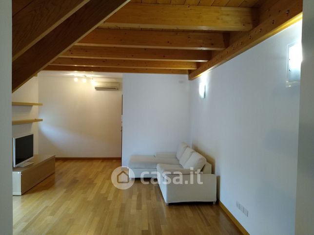 Appartamento in residenziale in Via Vittorio Veneto 10