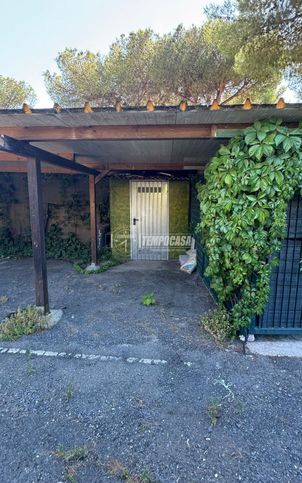 Box/posto auto in residenziale in