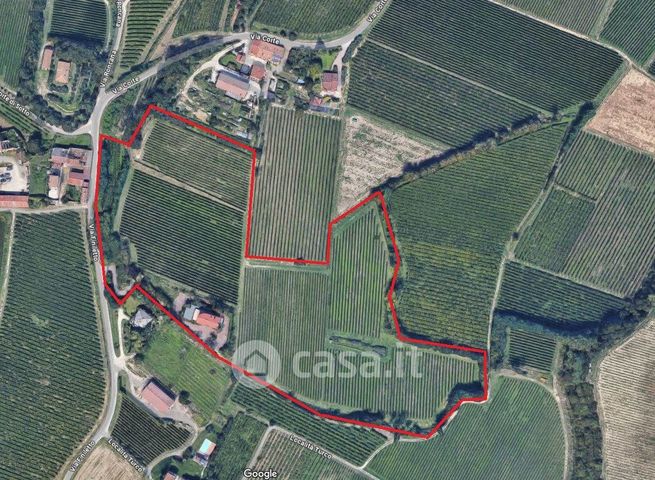 Terreno agricolo in commerciale in 