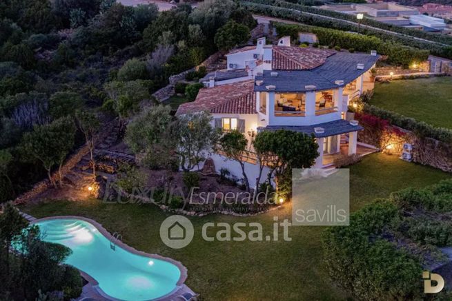 Villa in residenziale in Via Casa