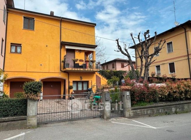 Villetta a schiera in residenziale in Via Ghiarone