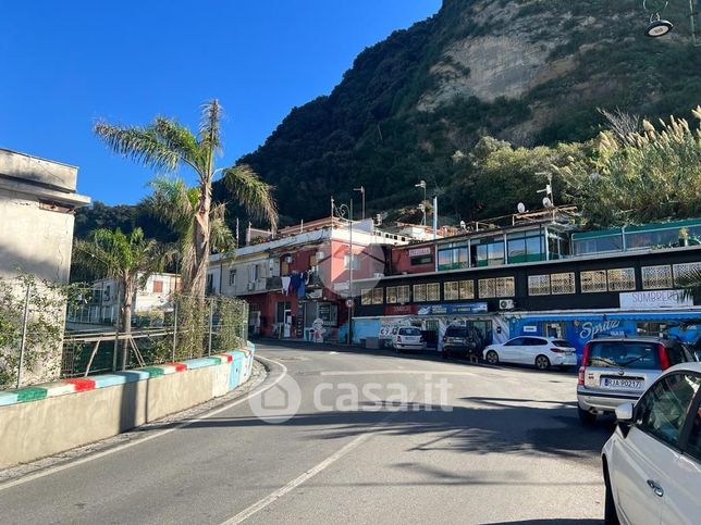 Appartamento in residenziale in Discesa Coroglio 36