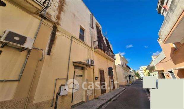 Casa indipendente in residenziale in Via Luigi Ratiglia 34