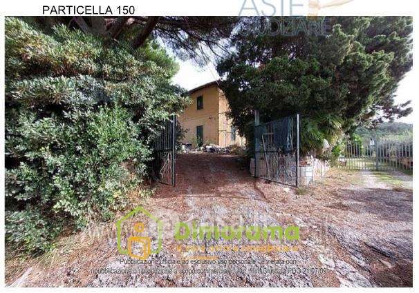 Terreno agricolo in commerciale in Via delle Vallicelle 13