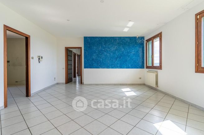 Appartamento in residenziale in Via Salaiola 144